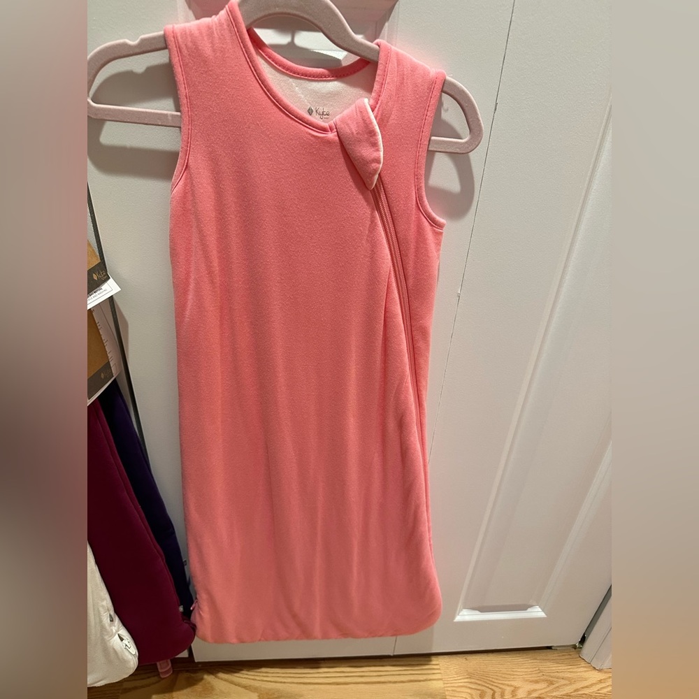 Kyte Baby sleep sac. Super soft. Like new. Size medium, TOG 1.0